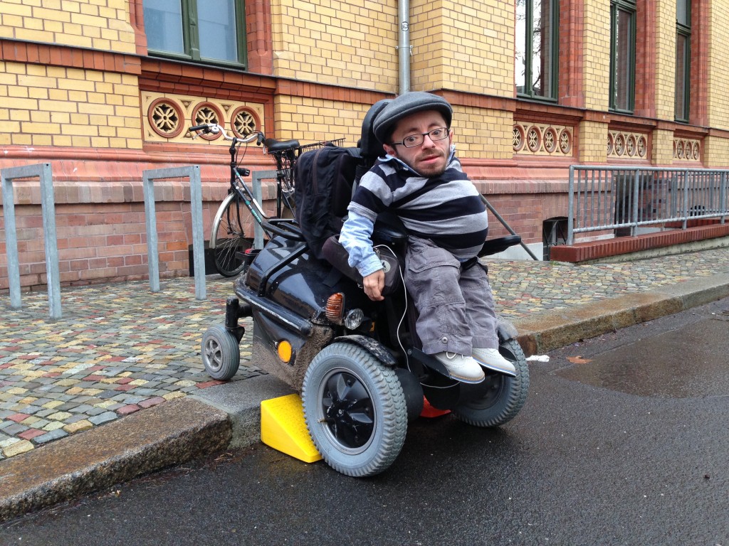 Mini-ramp from a 3D-printer - Riding down a step with the front wheels